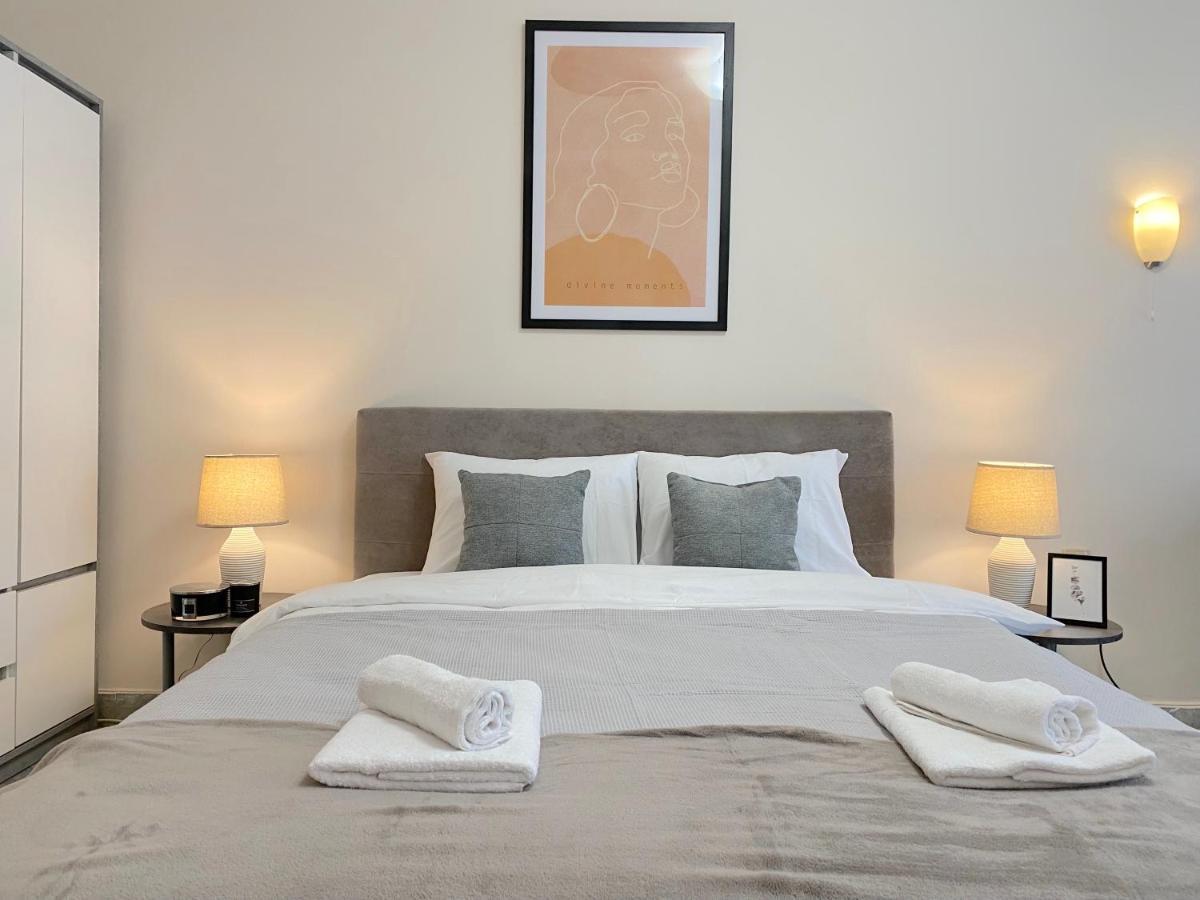 Top City Centre 1Br Apartment For 4 Guests & Fast Wifi Sofia Esterno foto